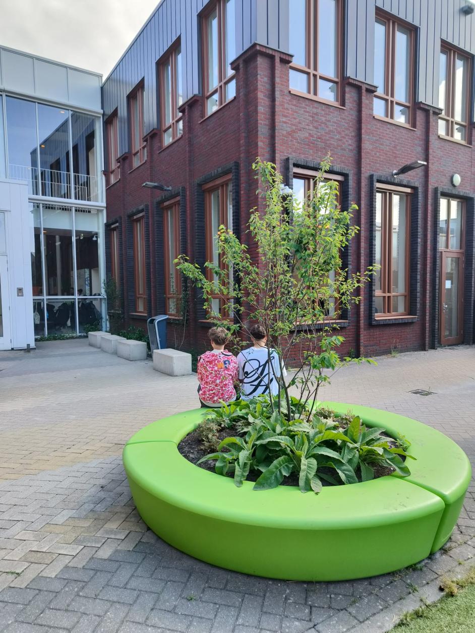 Groen schoolplein Yuverta vmbo Utrecht